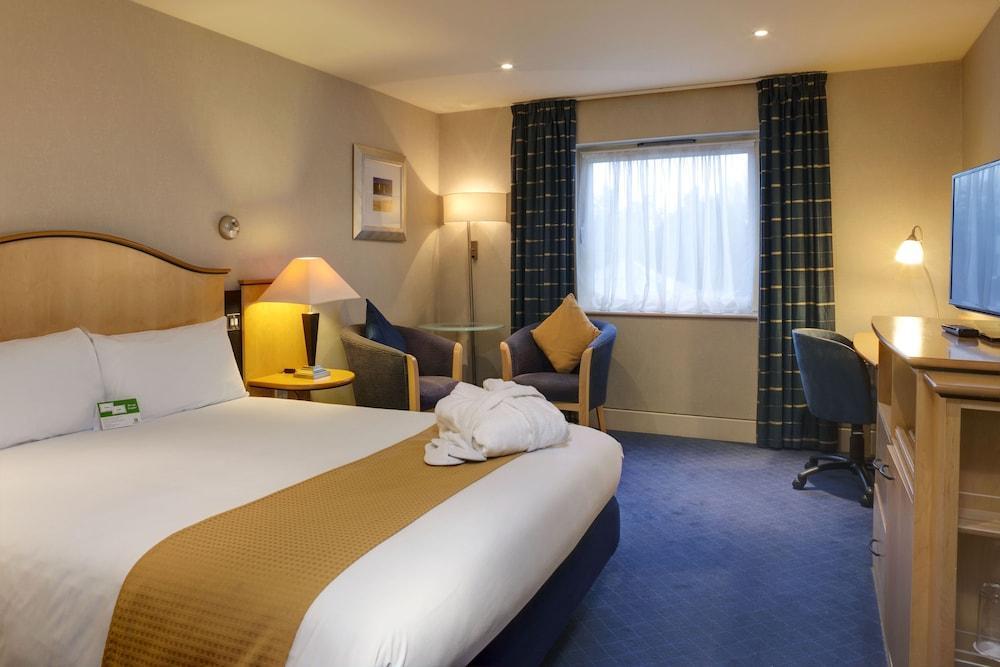 Holiday Inn London-Shepperton By Ihg Экстерьер фото