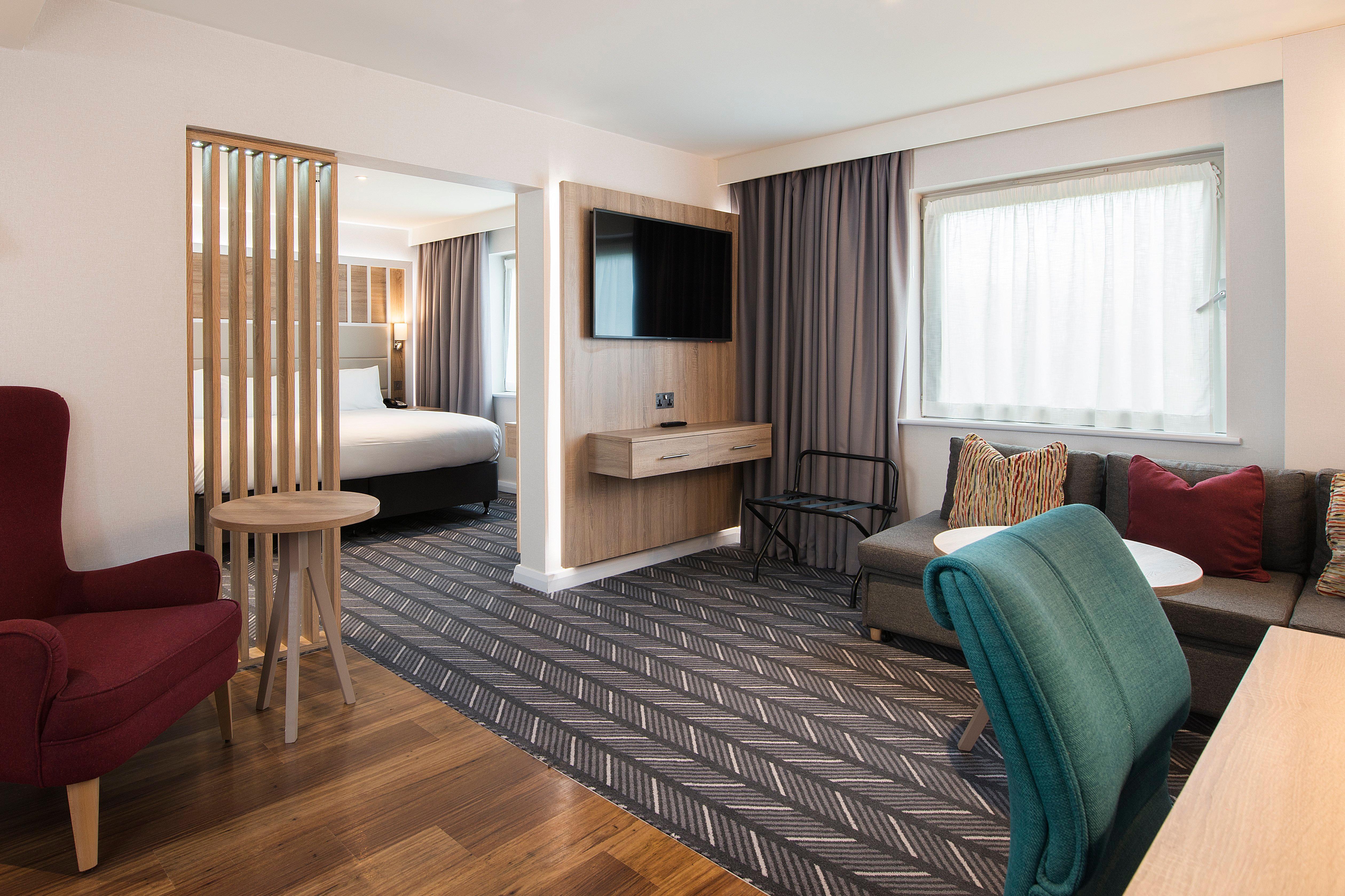 Holiday Inn London-Shepperton By Ihg Экстерьер фото