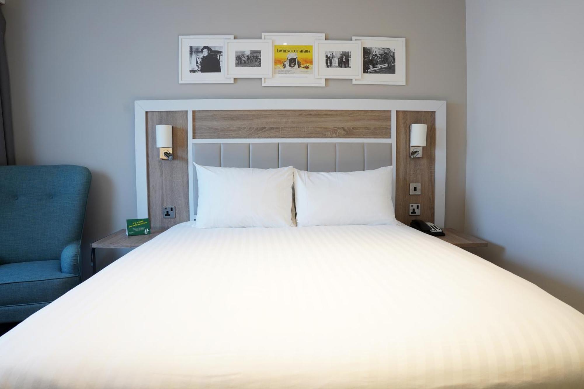 Holiday Inn London-Shepperton By Ihg Экстерьер фото